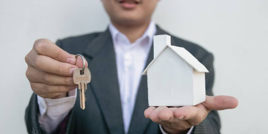 Toma posesión inmueble adjudicado